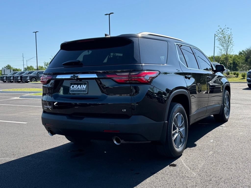 Used 2024 Chevrolet Traverse LT w/ LPO, Floor Liner Package FWD image 5