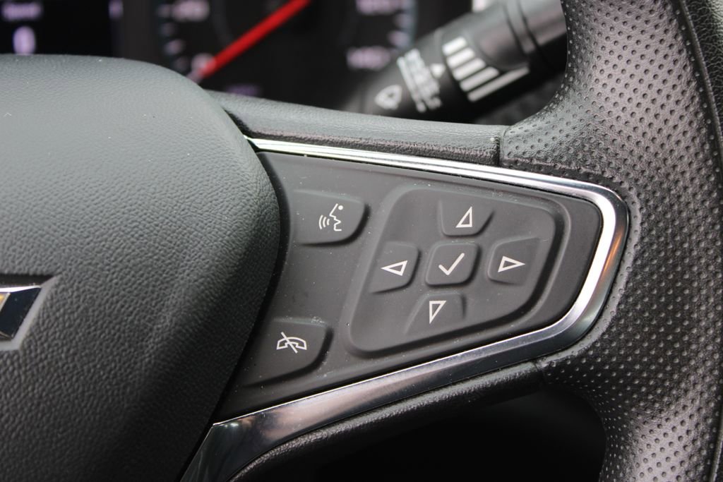 Used 2024 Chevrolet Malibu LT image 14