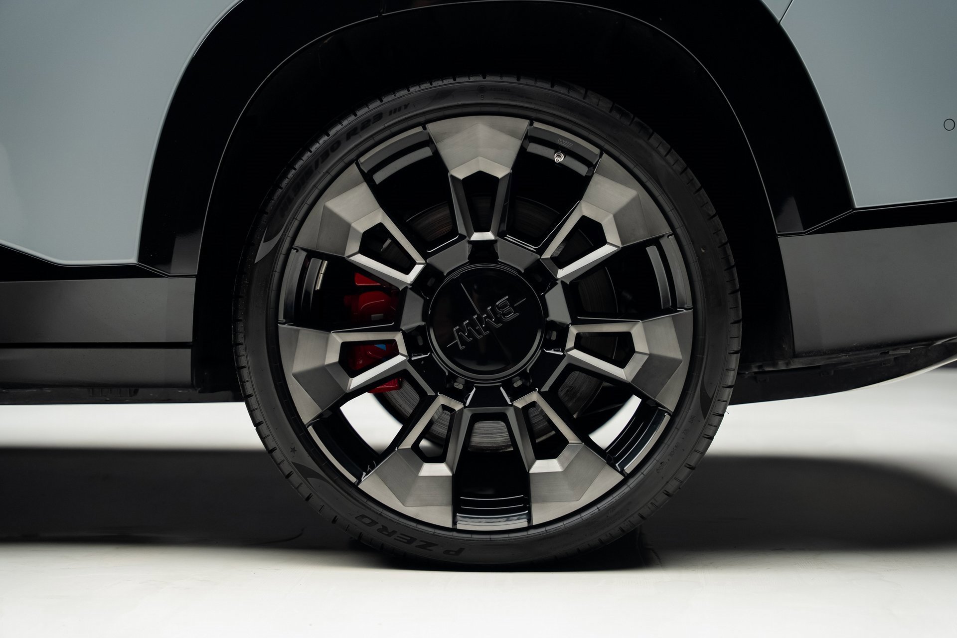 Used 2024 BMW XM Label Red image 21