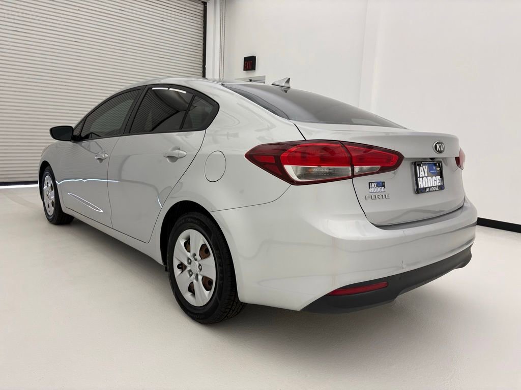 Used 2018 Kia Forte LX w/ LX Popular Package FWD image 14