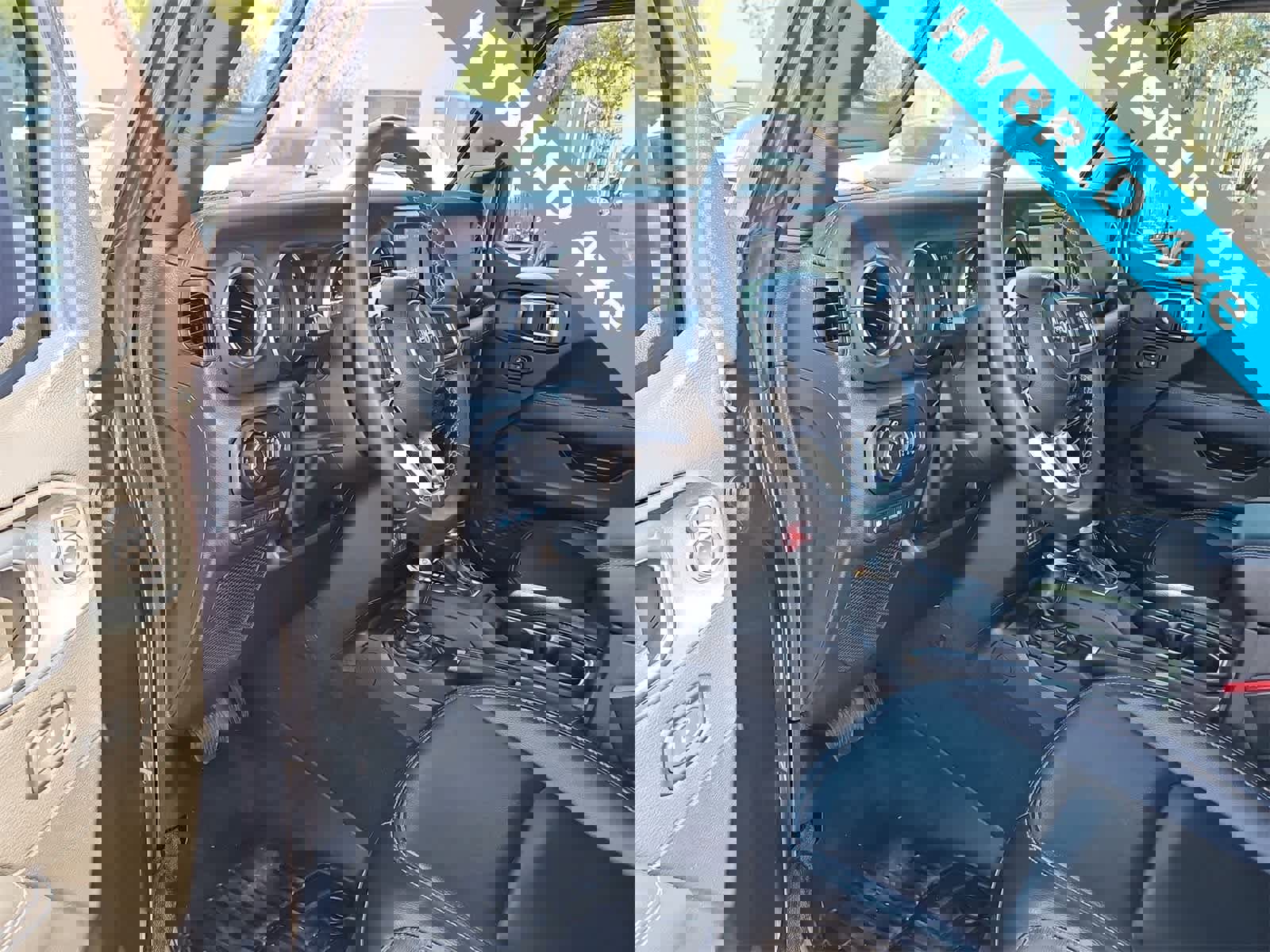 Used 2022 Jeep Wrangler Unlimited Rubicon 4xe image 10