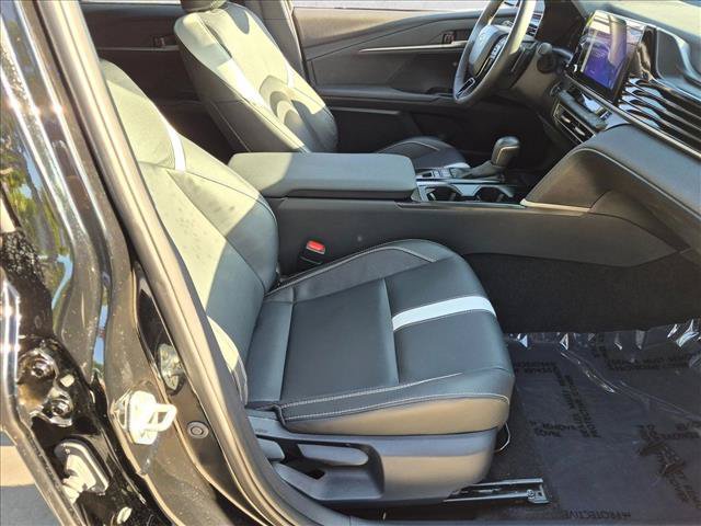 Certified 2025 Toyota Camry SE FWD image 19