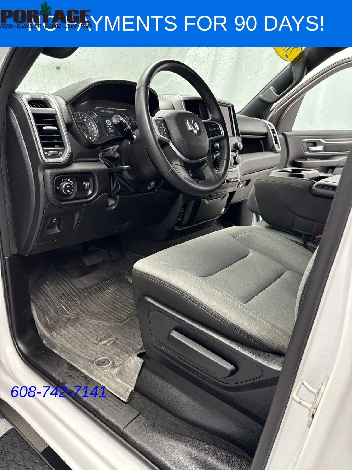 Used 2024 RAM 1500 Big Horn AWD/4WD image 11