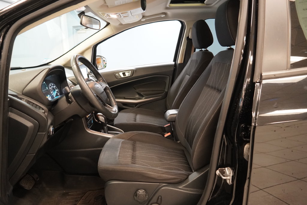 Used 2019 Ford EcoSport SE AWD/4WD image 6