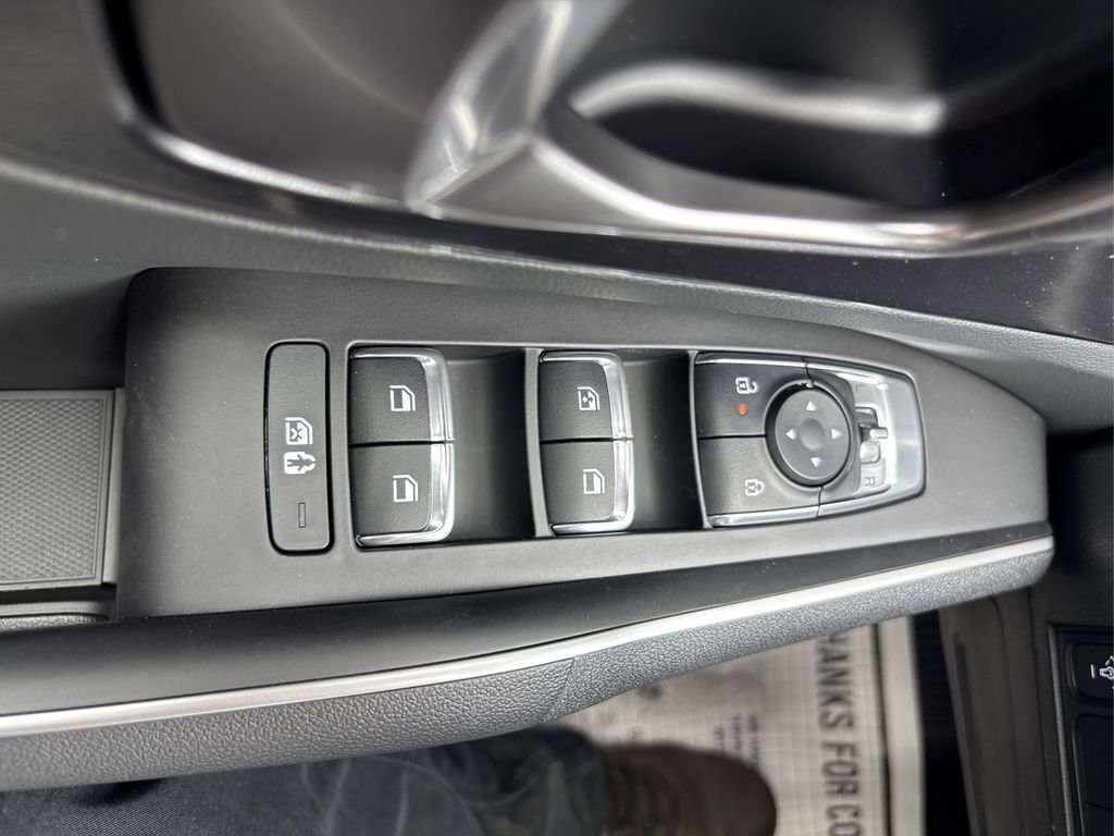 New 2025 Kia Sorento S image 16