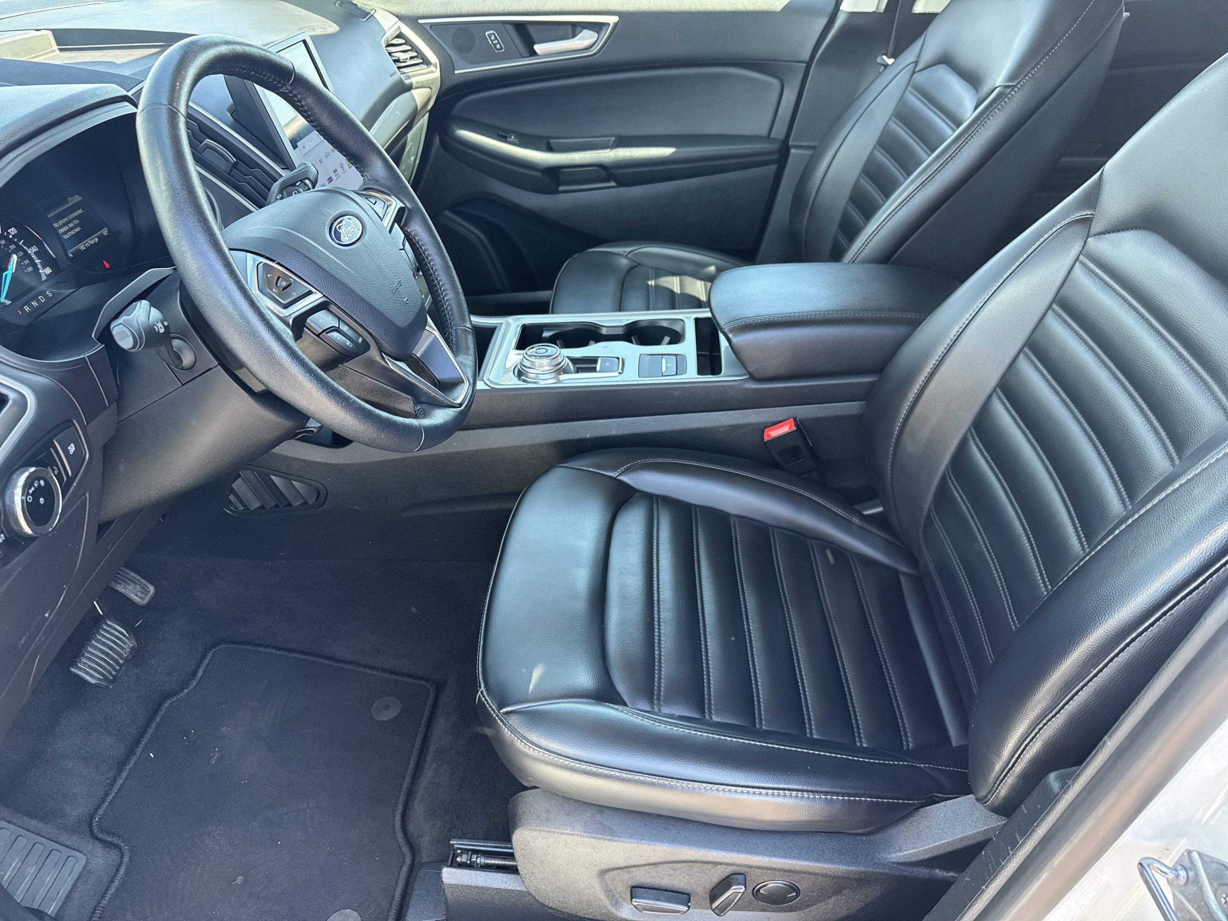 Used 2024 Ford Edge SEL image 10