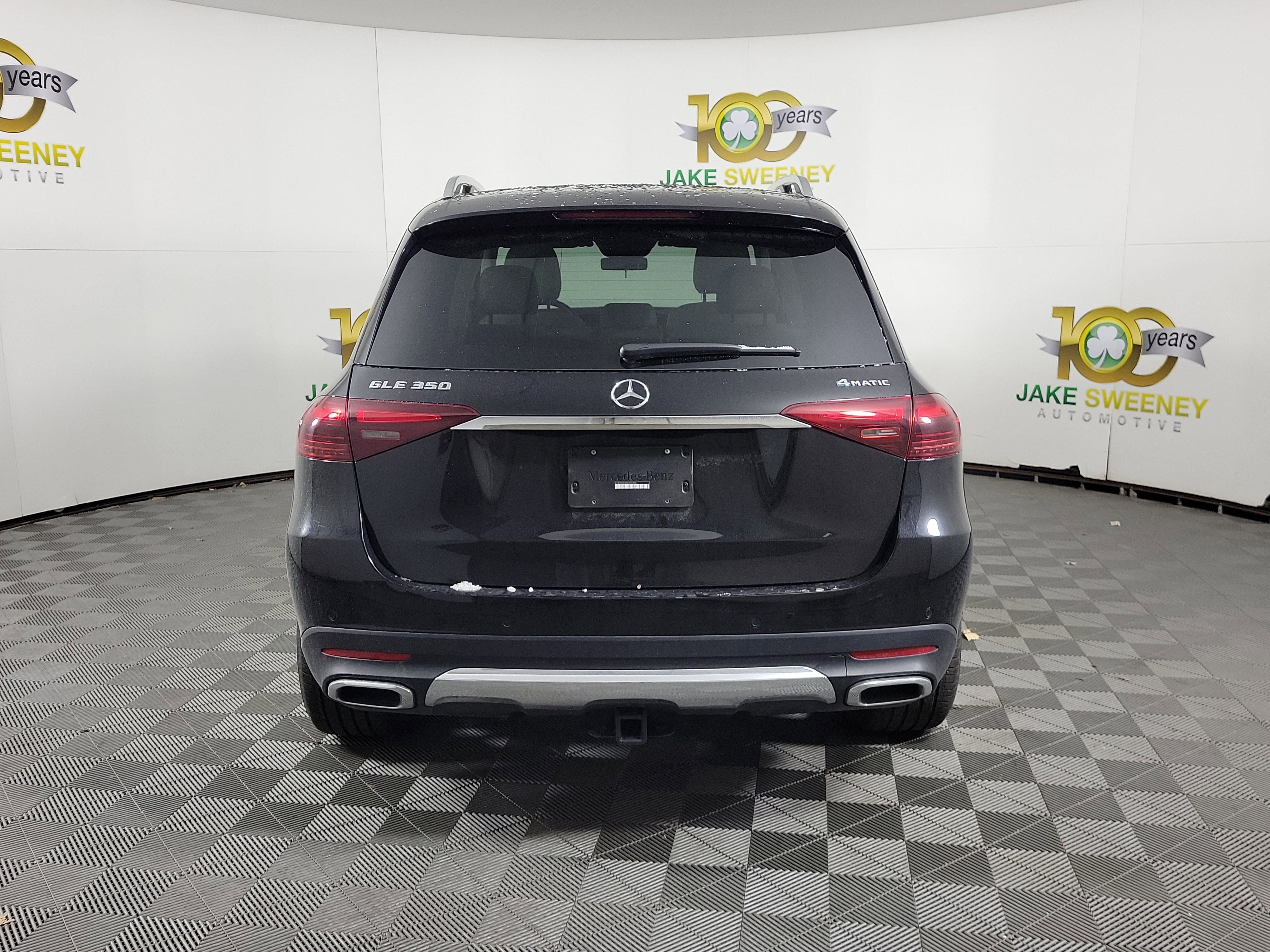 Used 2024 Mercedes-Benz GLE 350 4MATIC image 3