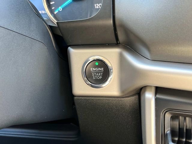 Used 2023 Ford Expedition XLT image 24