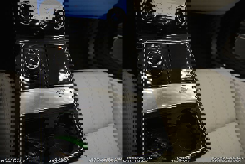 Used 2020 Land Rover Range Rover Velar S image 34