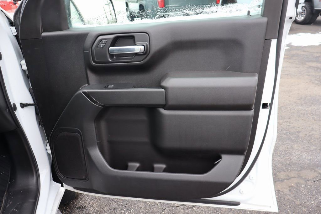 Used 2023 Chevrolet Silverado 1500 Custom image 23