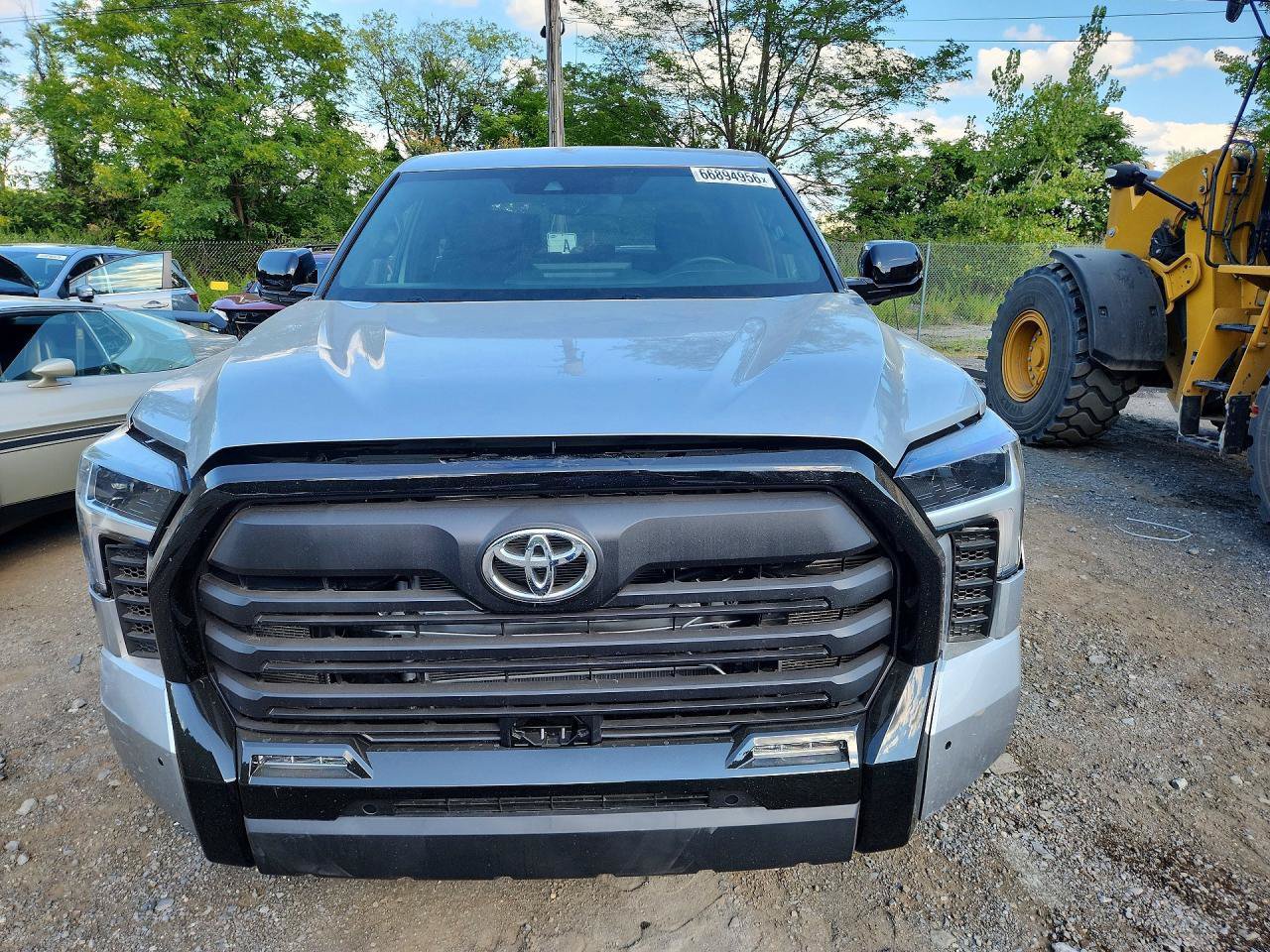 Used 2025 Toyota Tundra Limited w/ TRD Off-Road Package AWD/4WD image 2