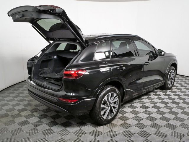 Used 2025 Audi Q6 e-tron Prestige w/ Black Warm Weather Package image 30