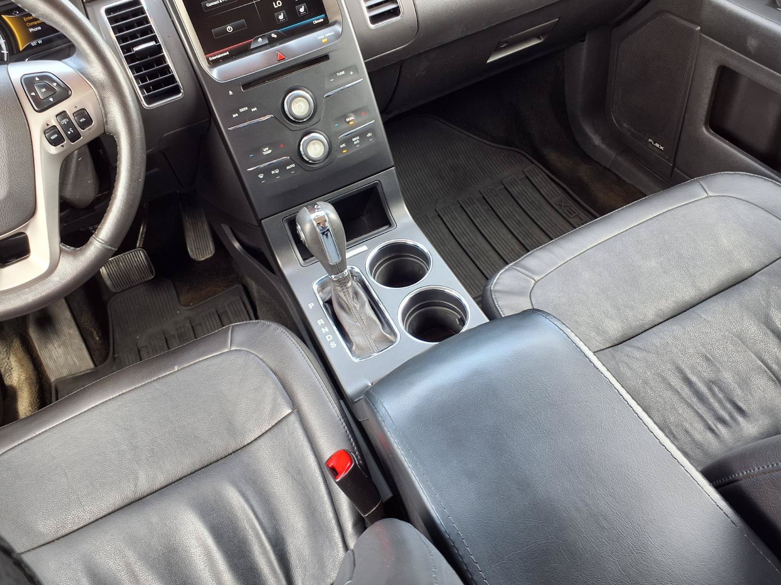 Used 2015 Ford Flex SEL w/ Equipment Group 202A FWD image 11
