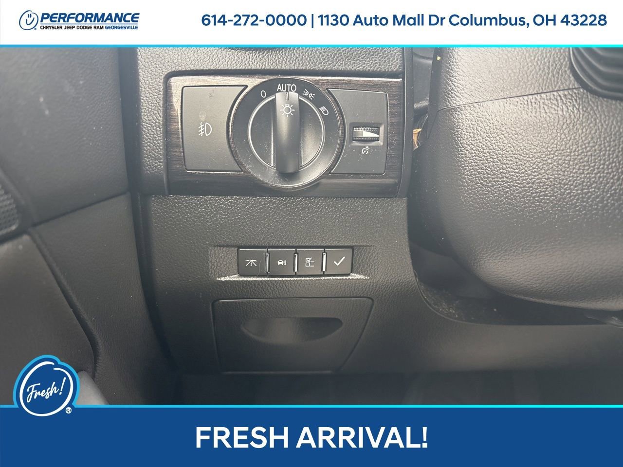 Used 2015 Chevrolet Captiva Sport LTZ image 26