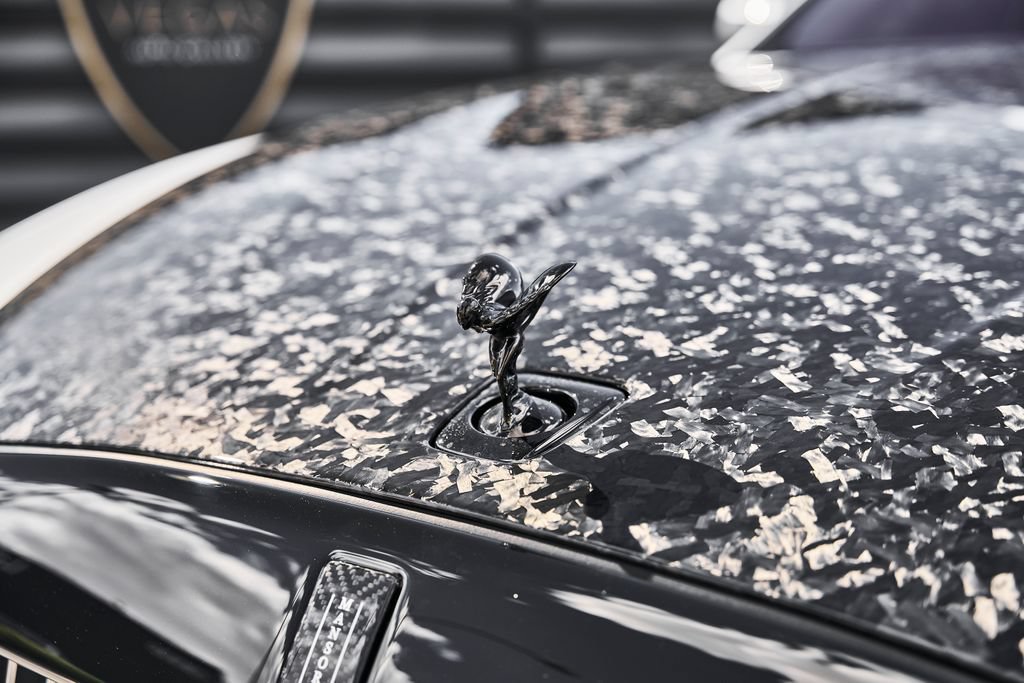 Used 2025 Rolls-Royce Spectre Black Badge AWD/4WD image 7