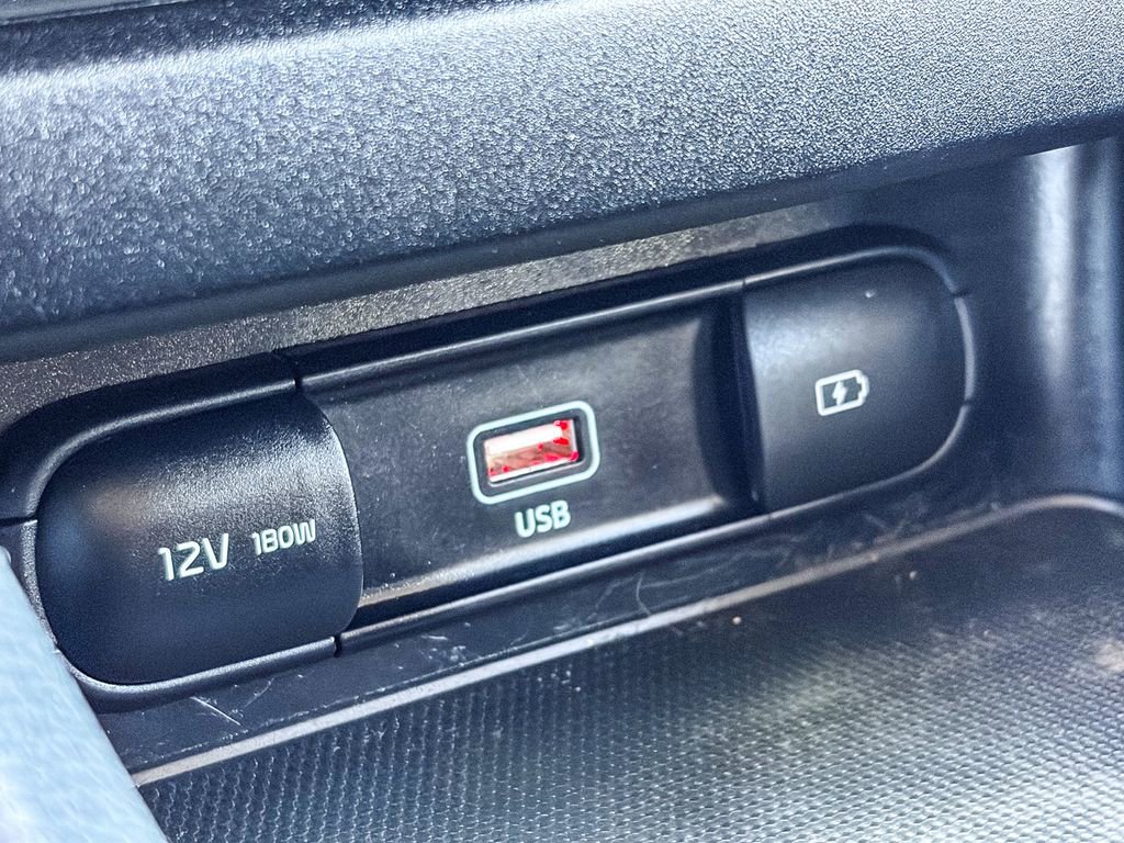 Used 2024 Kia Forte LXS w/ LXS Technology Package FWD image 29