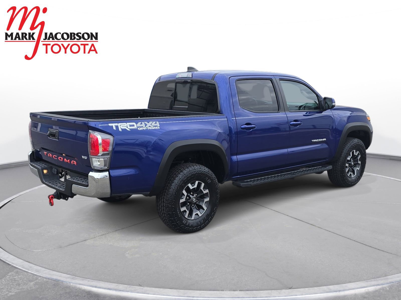 Used 2022 Toyota Tacoma TRD Off-Road image 10