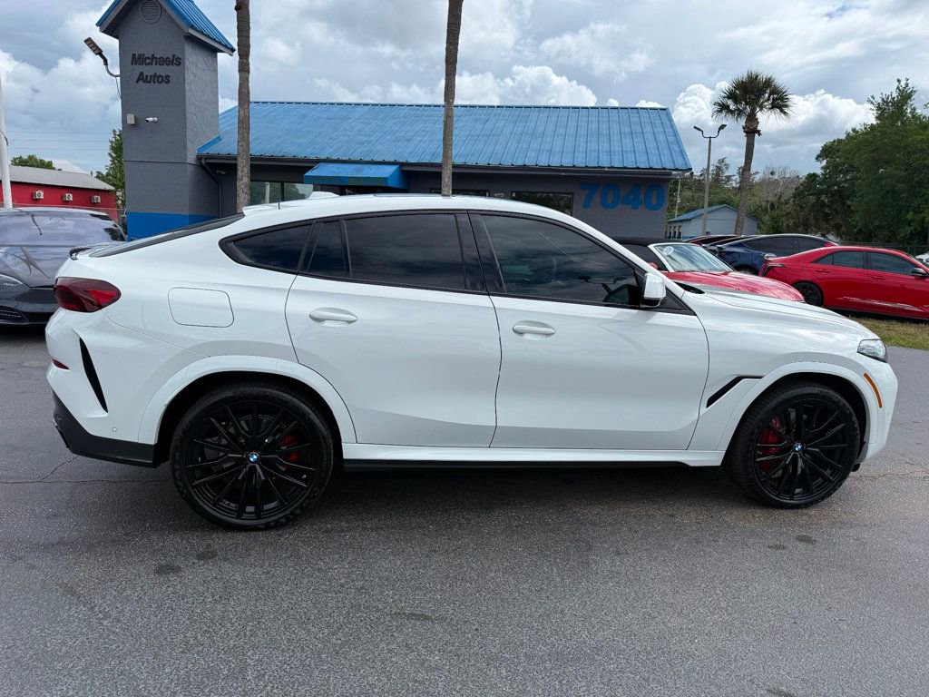 Used 2026 BMW X6 xDrive40i w/ Climate Comfort Package image 4