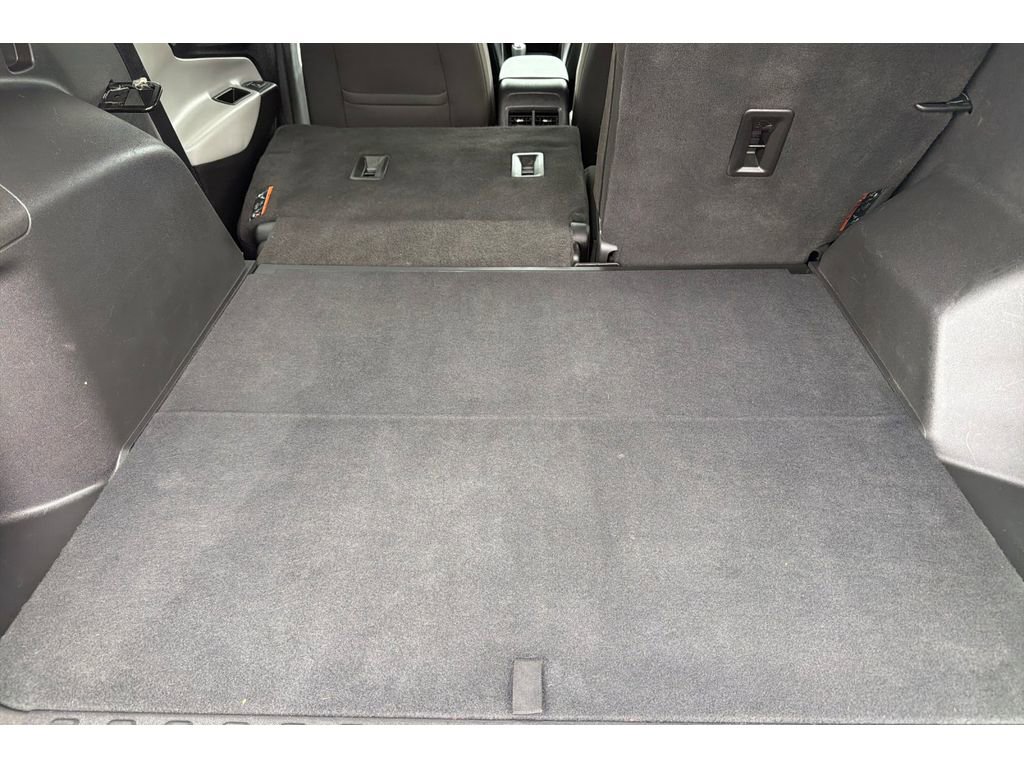 Used 2020 Chevrolet Equinox LS w/ LS Convenience Package FWD image 17