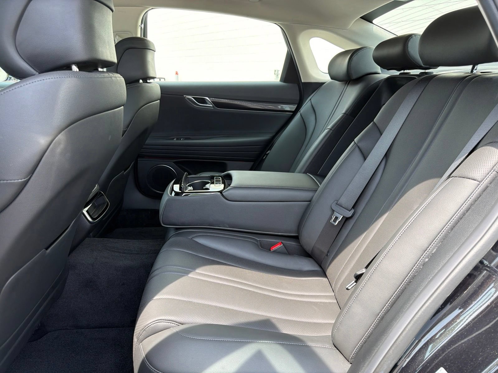 Used 2026 Genesis G80 2.5T AWD/4WD image 14