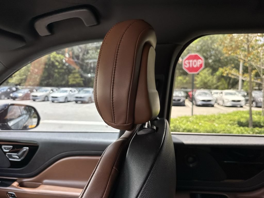 Used 2020 Lincoln Aviator Reserve RWD image 16