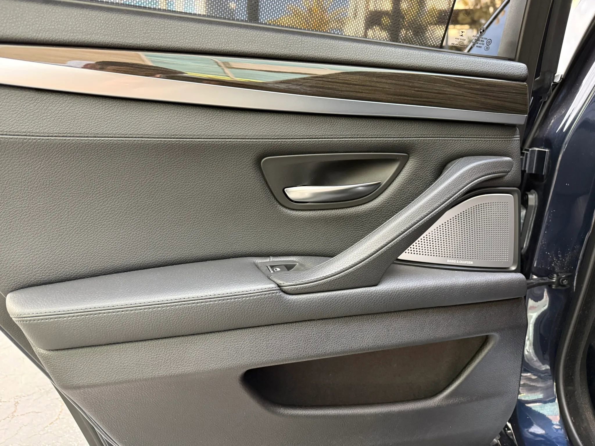 Used 2014 BMW 550i Sedan RWD image 16