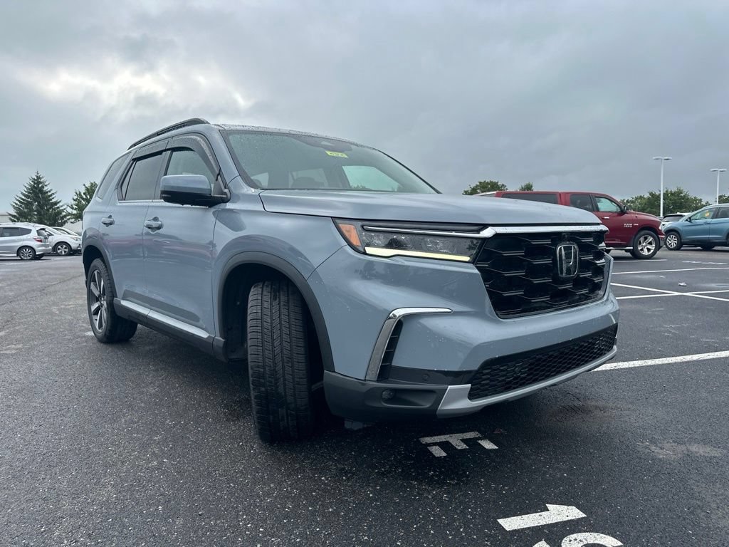 Used 2023 Honda Pilot Elite image 14
