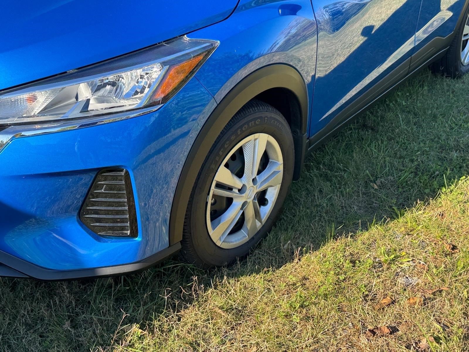 Used 2024 Nissan Kicks S FWD image 5