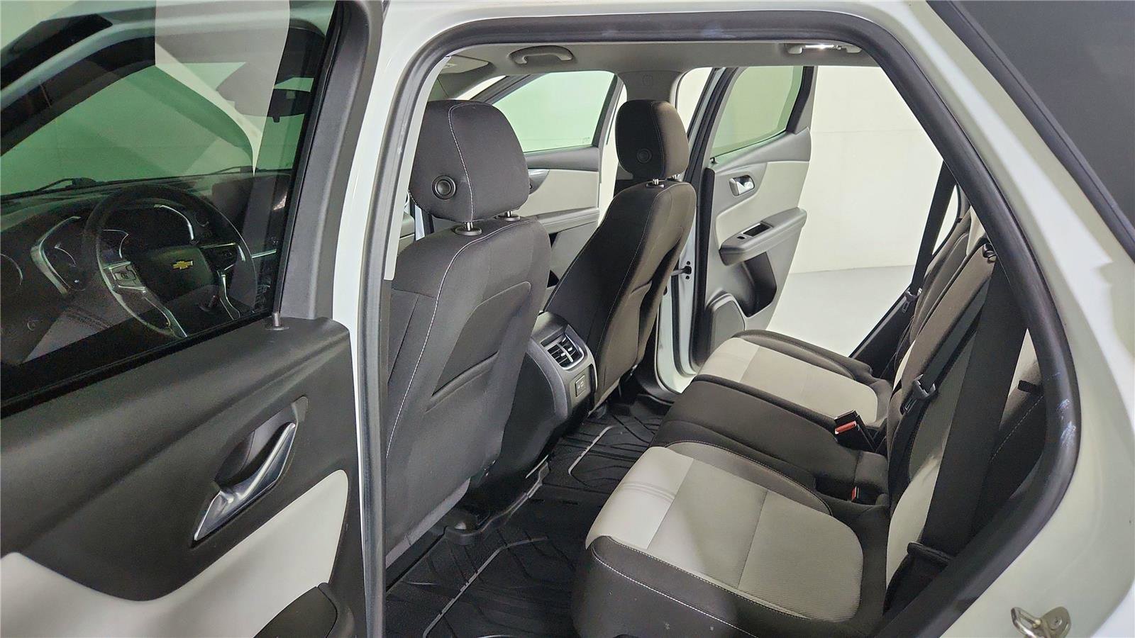 Used 2023 Chevrolet Blazer LT image 22