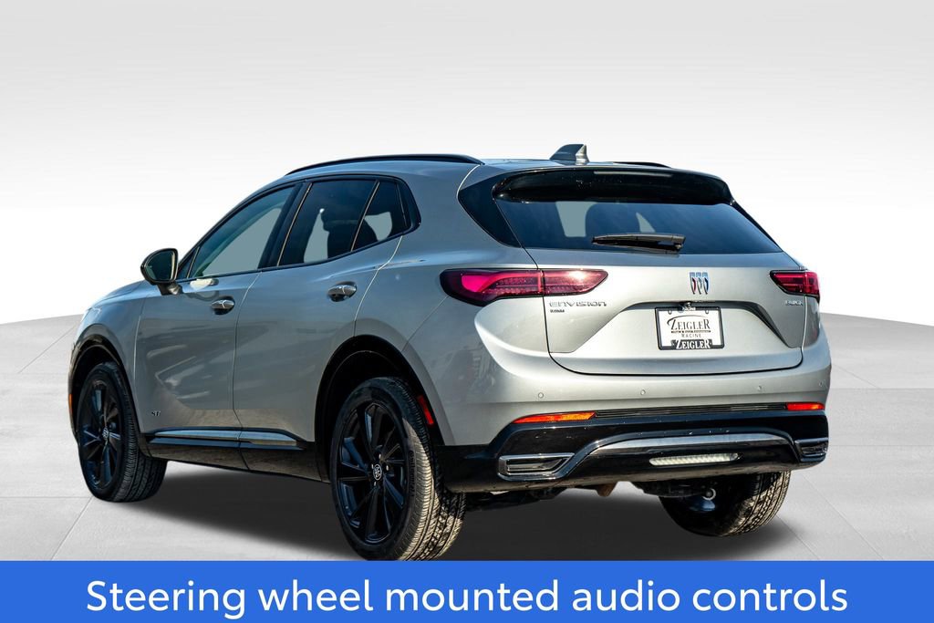 Used 2025 Buick Envision Sport Touring image 5