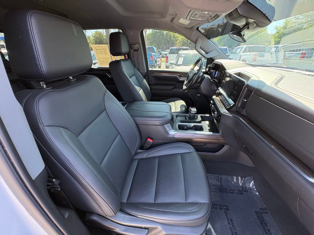 Used 2024 Chevrolet Silverado 1500 LT Trail Boss w/ Convenience Package II image 24