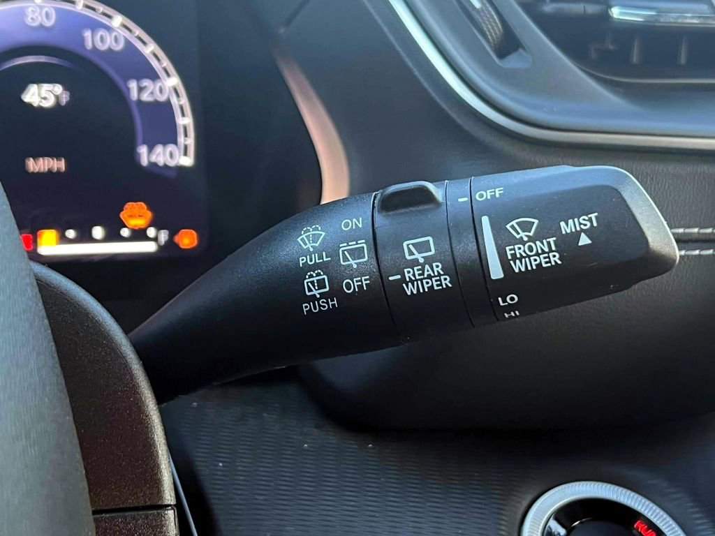 Certified 2023 Jeep Grand Cherokee L Laredo image 24