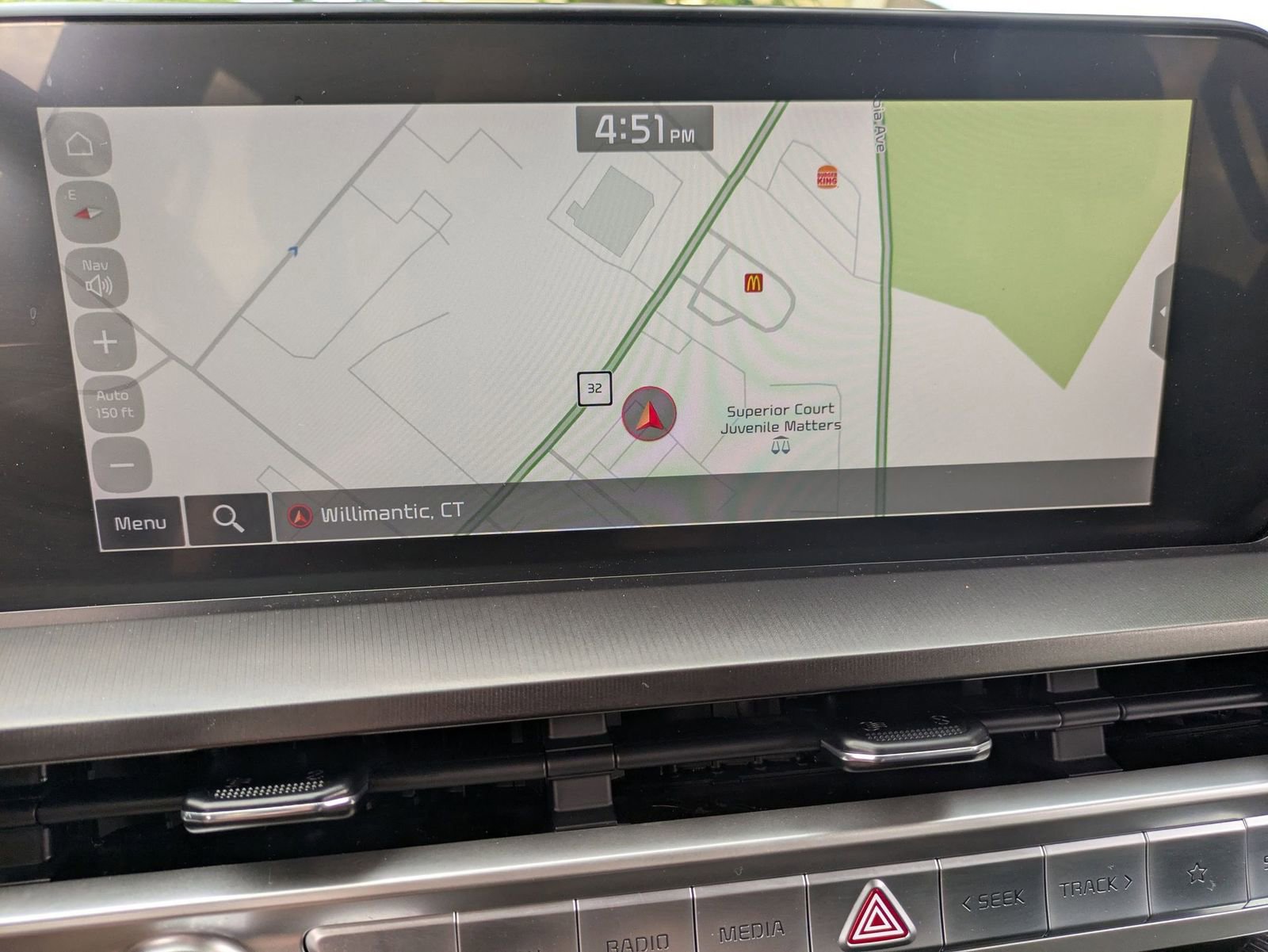 Used 2023 Kia Telluride LX image 24