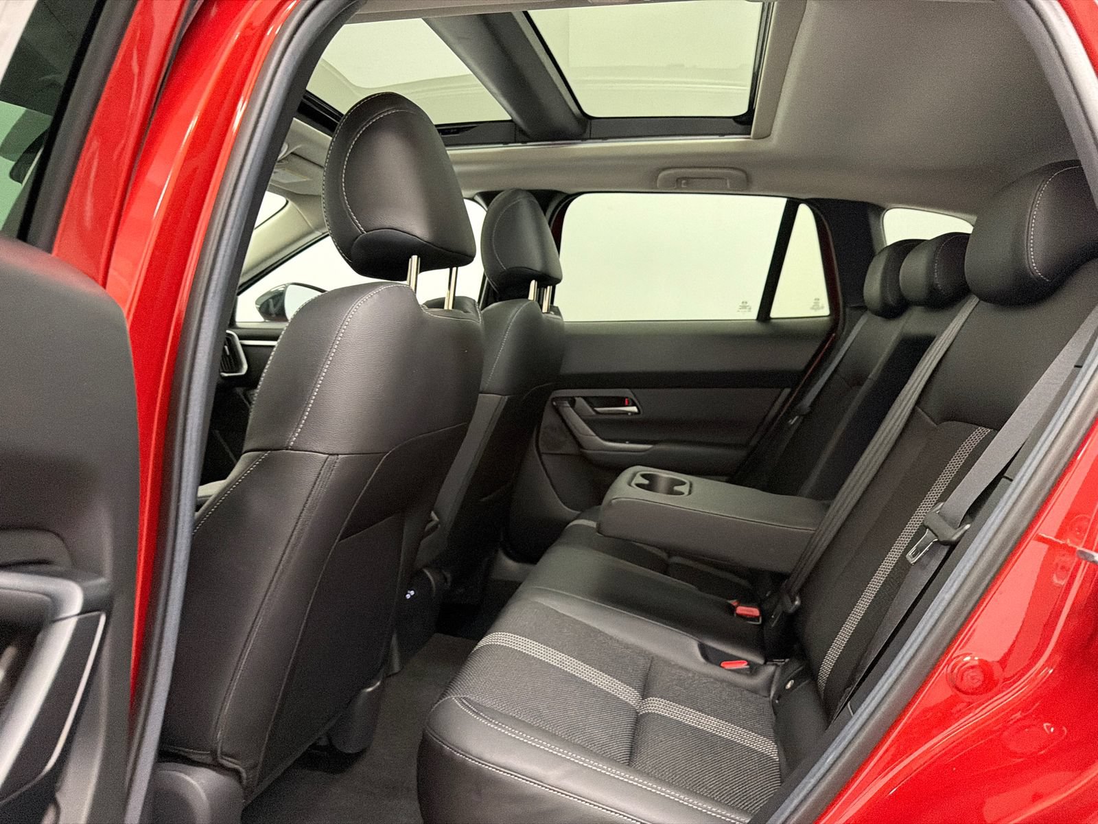 Certified 2025 MAZDA CX-50 AWD 2.5 S w/ Cargo Package image 17