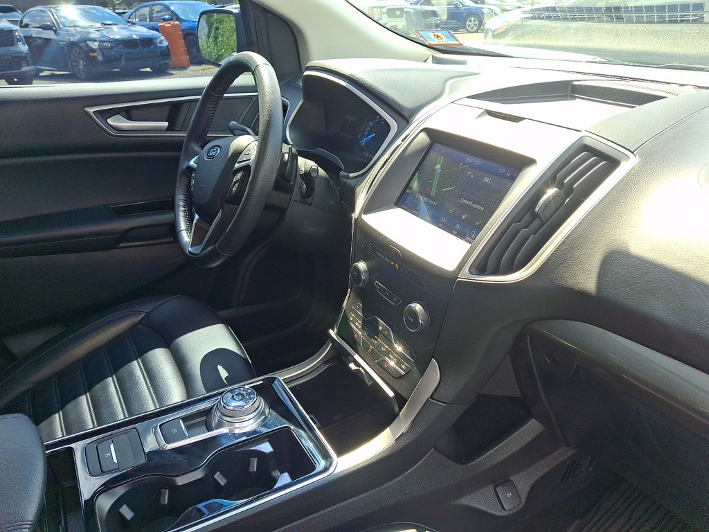 Used 2020 Ford Edge SEL w/ Convenience Package AWD/4WD image 12
