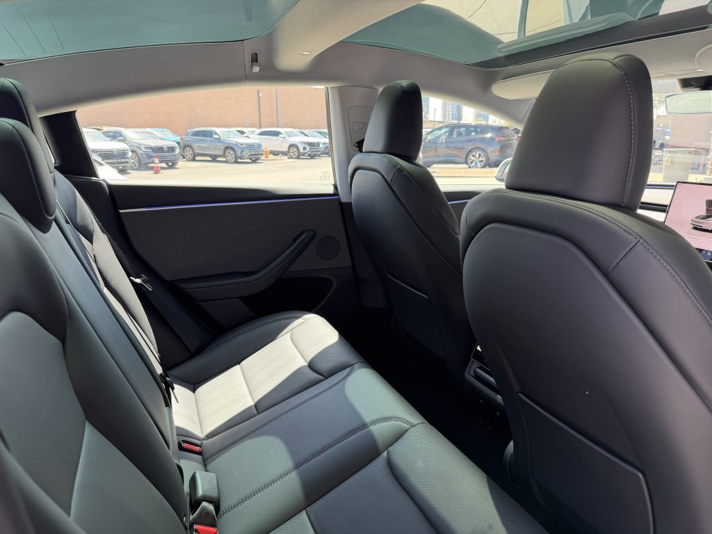 Used 2025 Tesla Model 3 Long Range RWD image 44