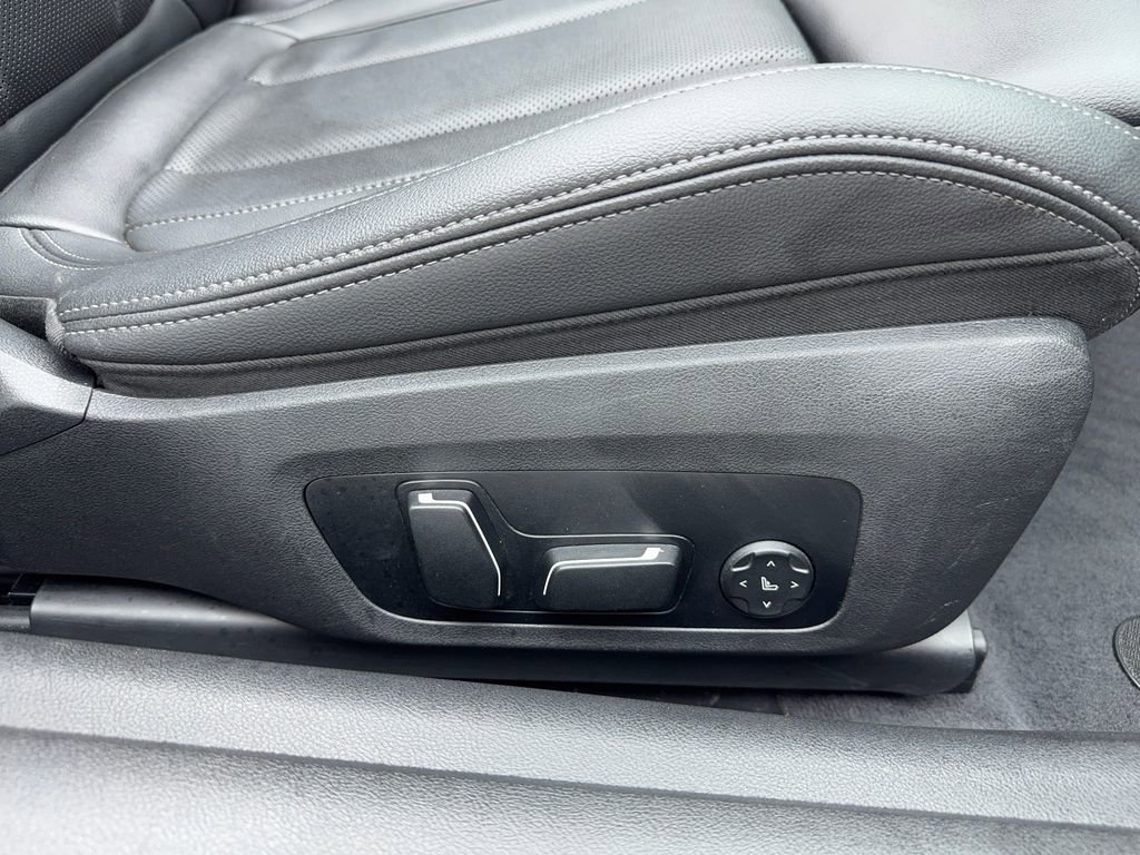 Used 2025 BMW 430i xDrive Convertible image 34