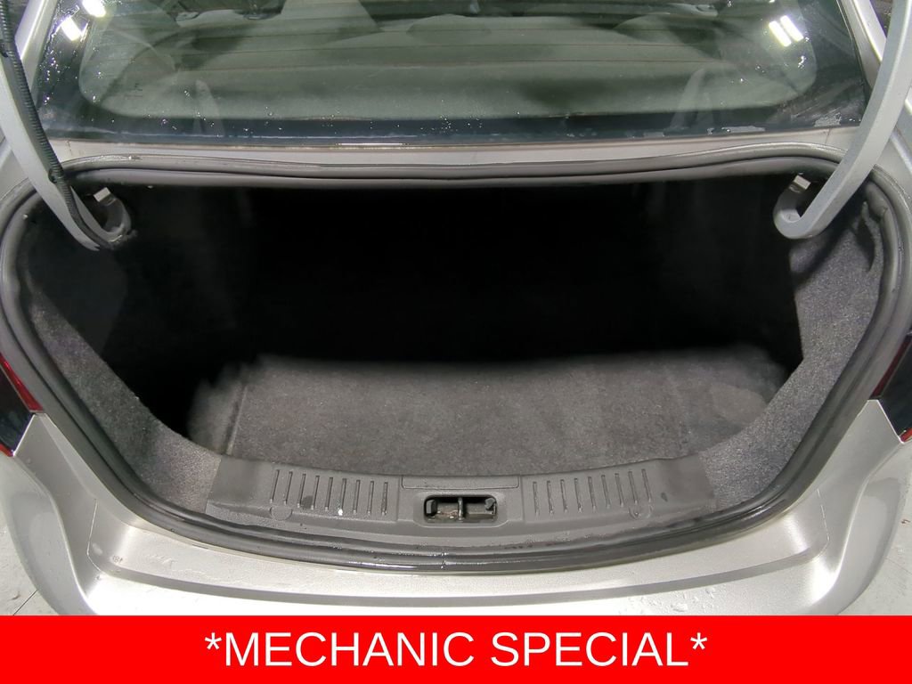 Used 2013 Ford Fiesta SE image 38