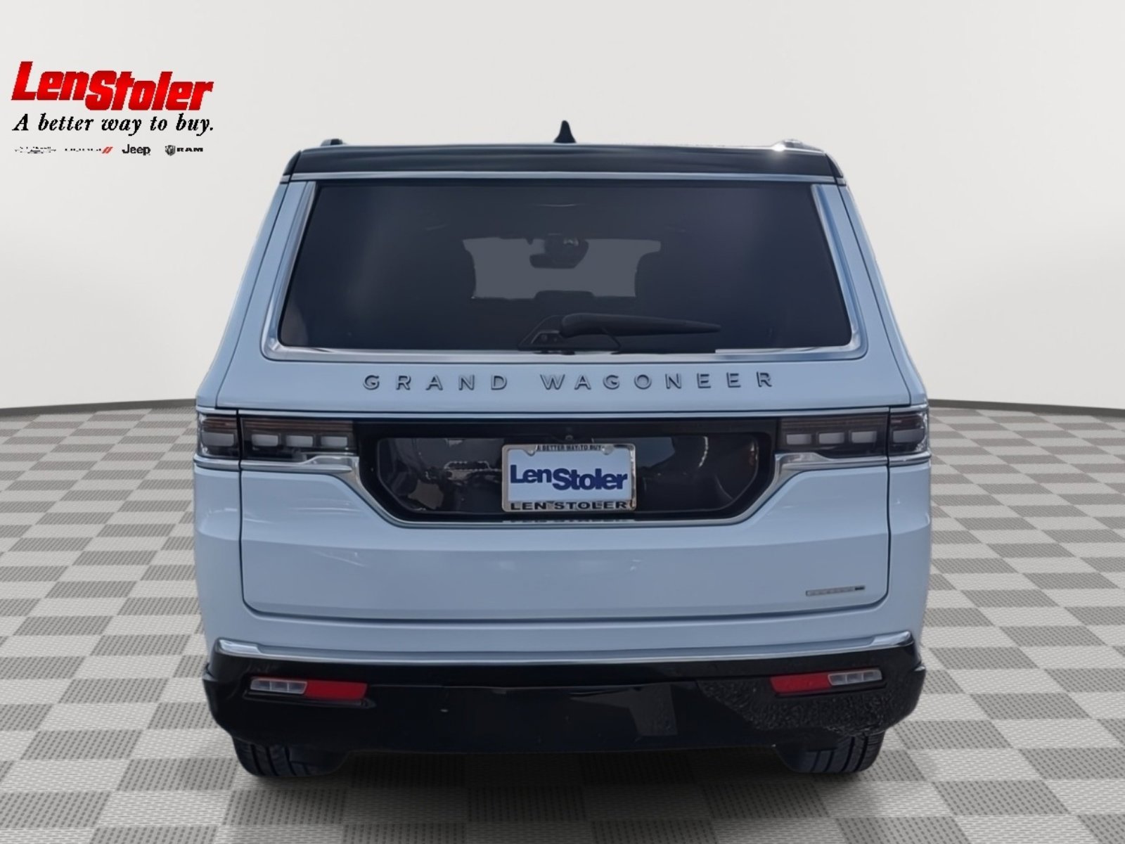 Used 2024 Jeep Grand Wagoneer L Series III image 4