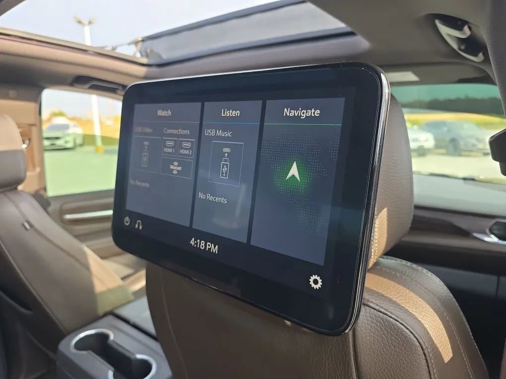 Used 2021 GMC Yukon Denali w/ LPO, Illumination Package image 24