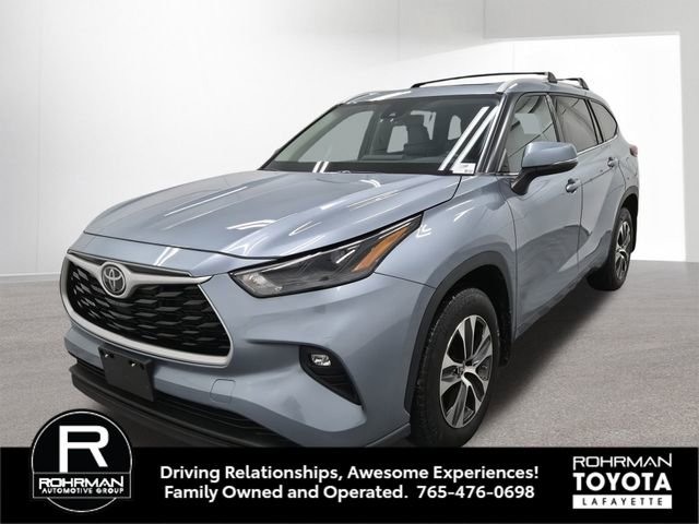 Used 2022 Toyota Highlander XLE video 1