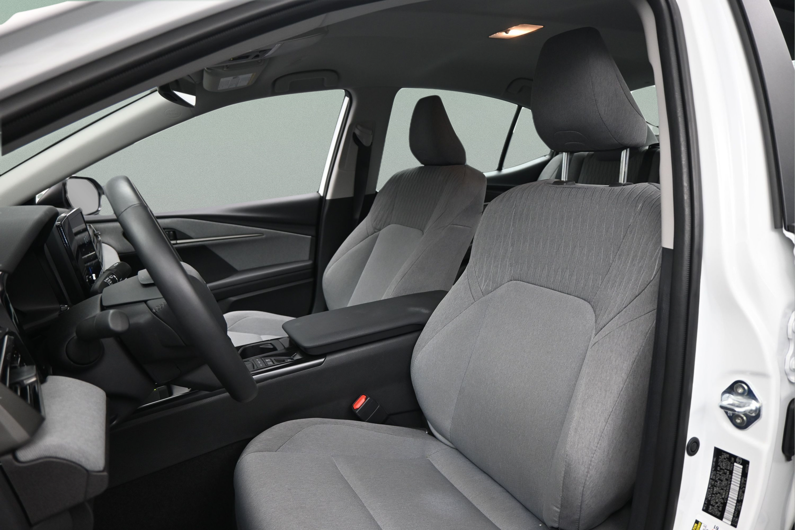 Certified 2025 Toyota Camry LE w/ Convenience Package FWD image 33