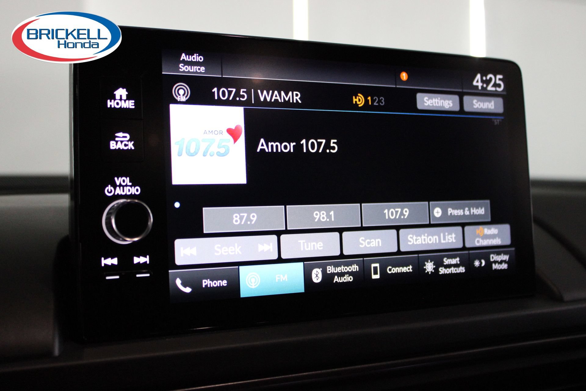 Certified 2024 Honda Pilot TrailSport image 43