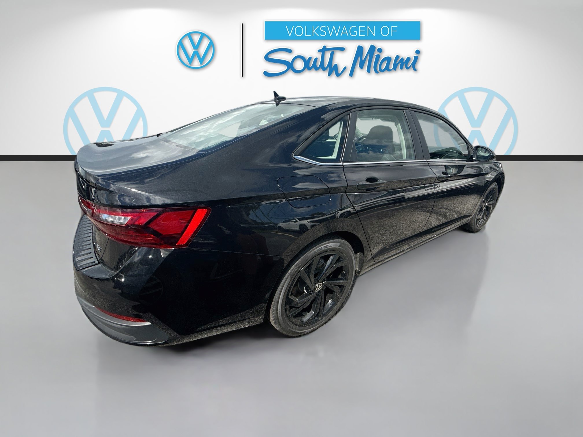 New 2027 Volkswagen Jetta SE FWD image 7
