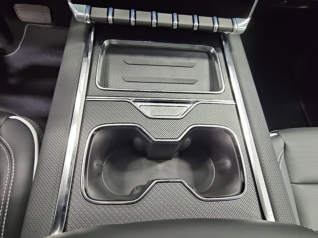 New 2026 GMC Sierra EV Elevation image 19