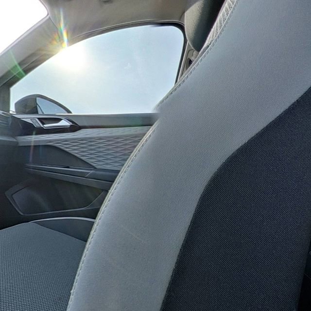 Used 2022 Volkswagen Taos S image 24