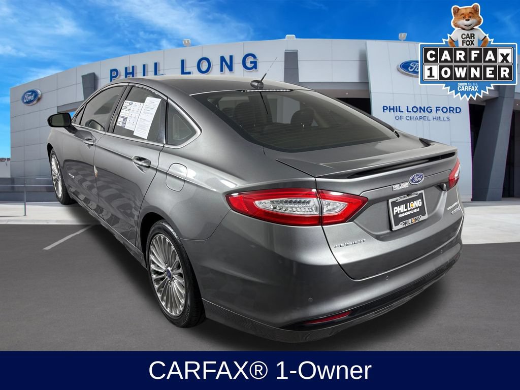 Used 2014 Ford Fusion Titanium FWD image 2