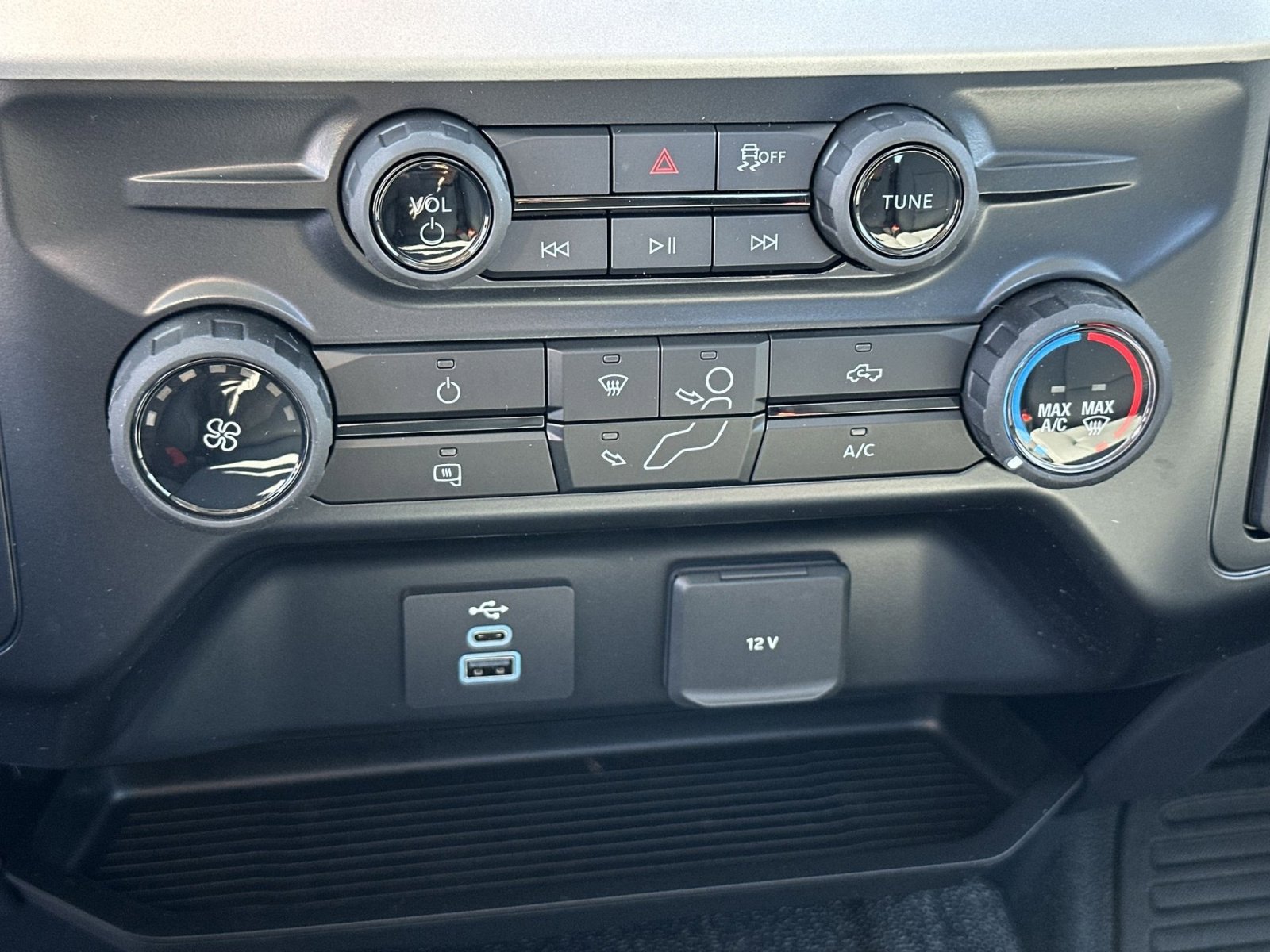 New 2026 Ford F450 XL w/ XL Driver Assist Package AWD/4WD image 26