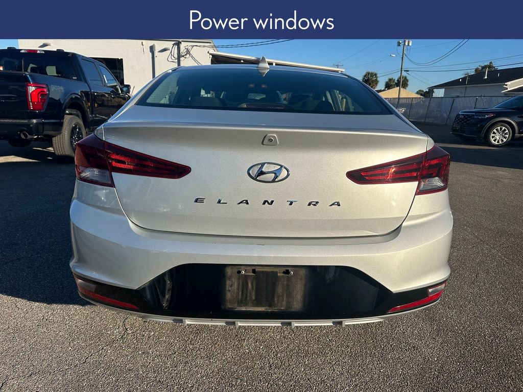 Used 2019 Hyundai Elantra SEL w/ Cargo Package image 6