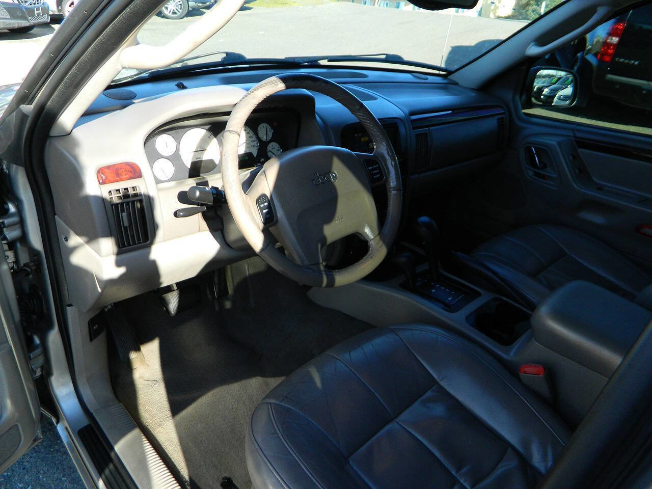 Used 2002 Jeep Grand Cherokee Limited image 11